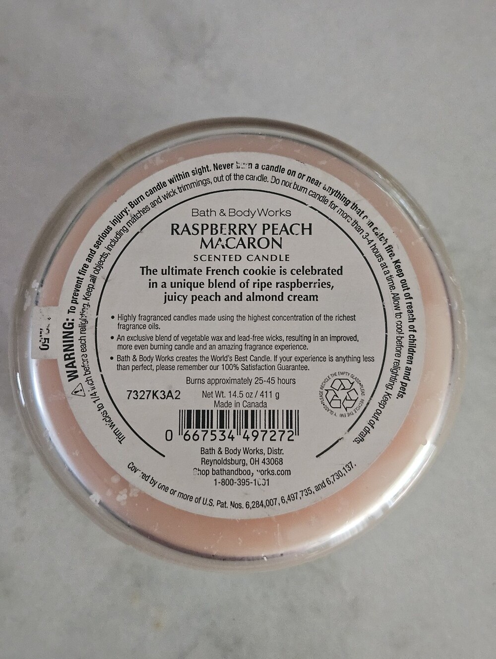 Bath & Bodyworks Raspberry Peach Macaron Candle - Picture 4 of 4